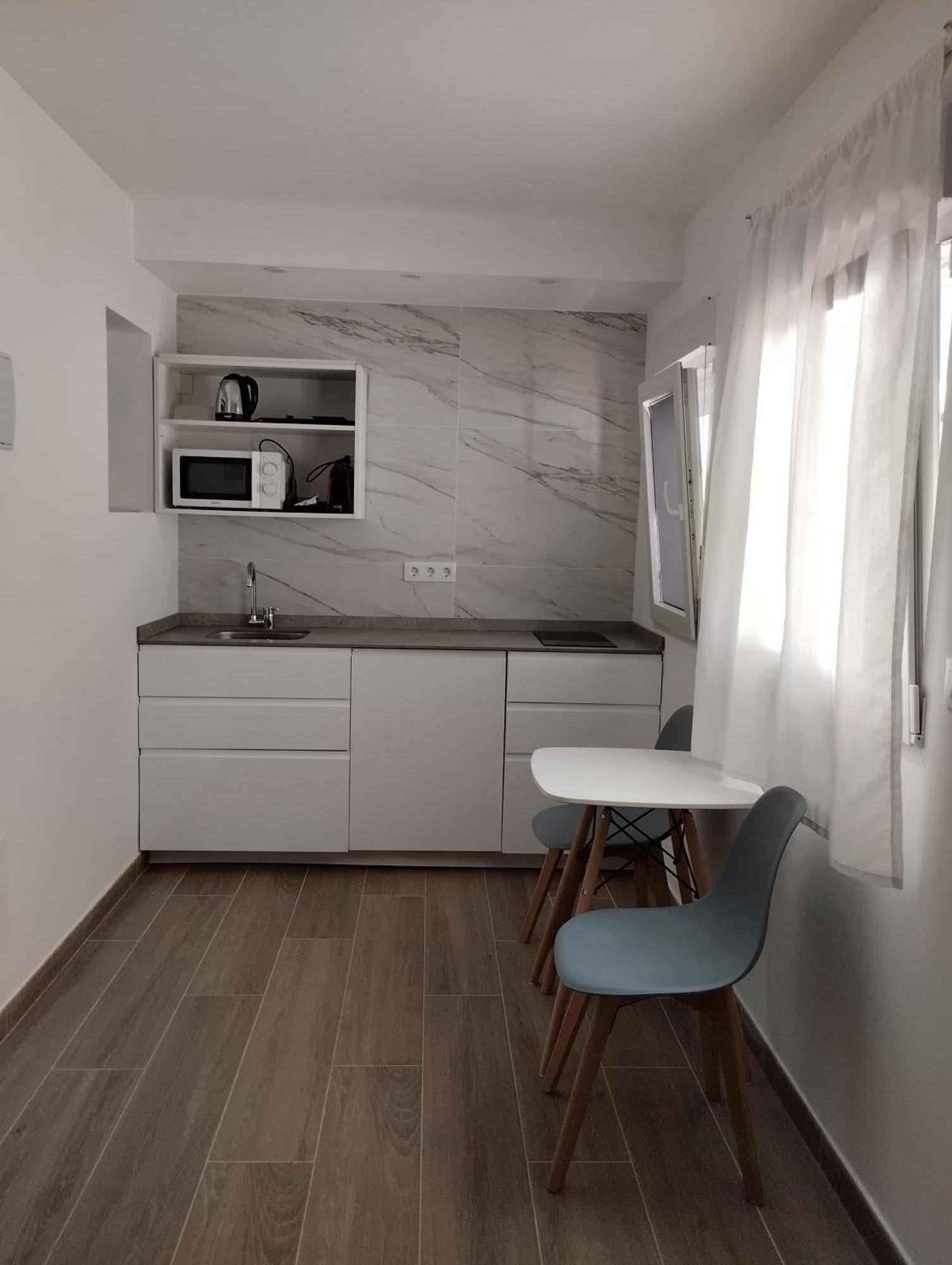 Apartamentos Y Habitaciones Kai Marbella (Adults Only) Luaran gambar